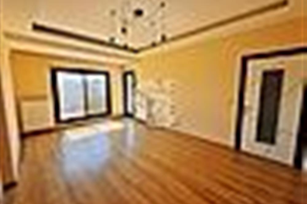 Karşıyaka Şemikler Ordu Bulv. 4+2 Kiralık Dubleks Daire 