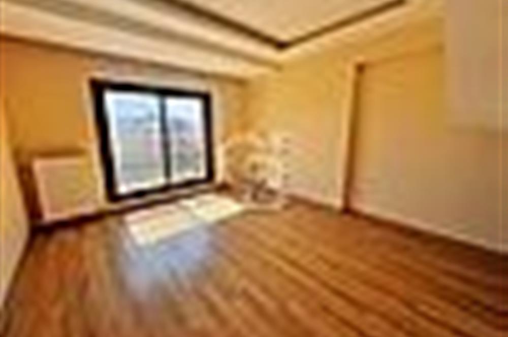 Karşıyaka Şemikler Ordu Bulv. 4+2 Kiralık Dubleks Daire 