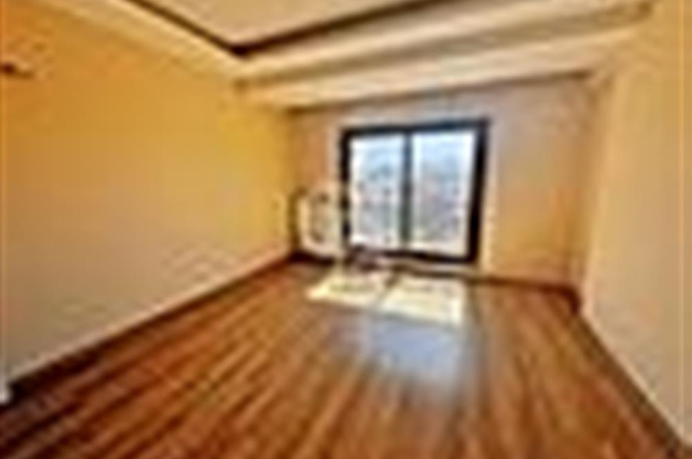 Karşıyaka Şemikler Ordu Bulv. 4+2 Kiralık Dubleks Daire 