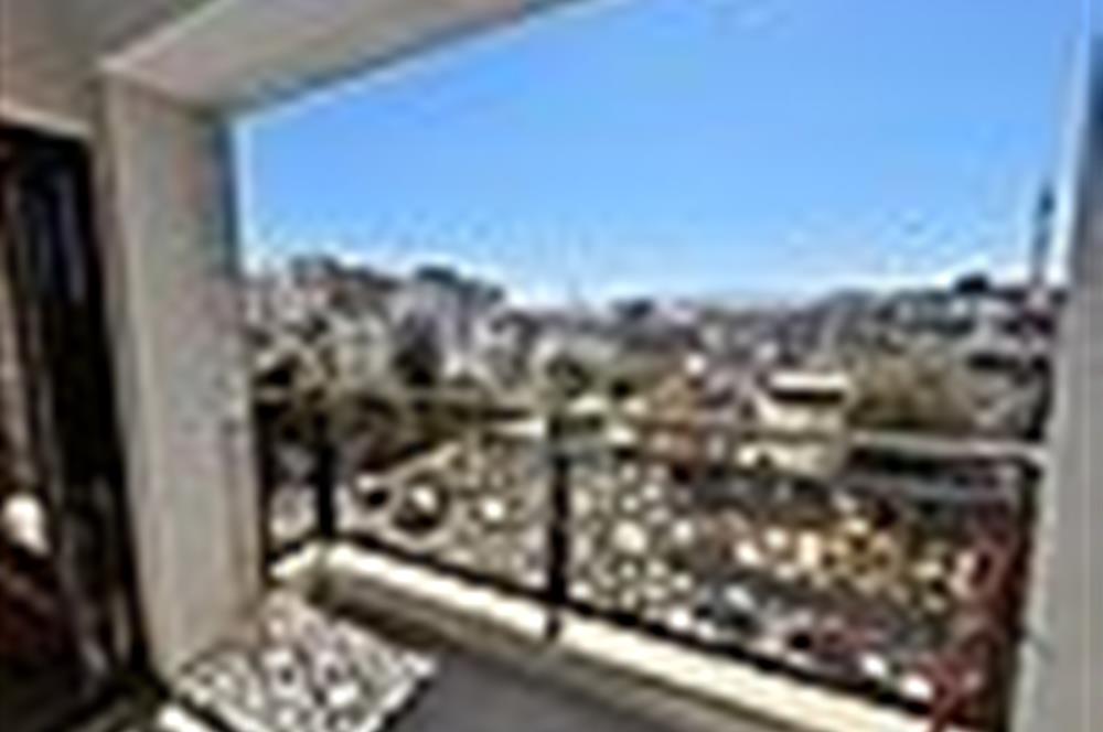 Karşıyaka Şemikler Ordu Bulv. 4+2 Kiralık Dubleks Daire 