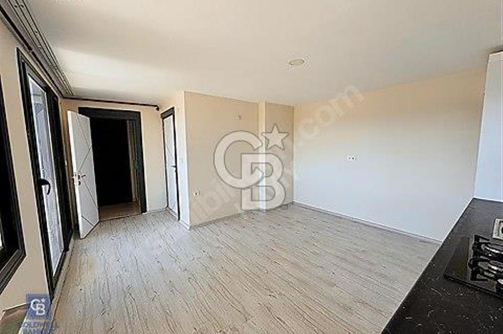 Karşıyaka Şemikler Ordu Bulvarı Üzeri Satılık 3+1 Daire 