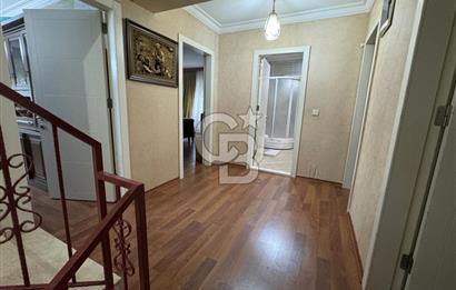 BEYAZEVLER’DE SATILIK 6+2 TRİPLEKS KÖŞE VİLLA