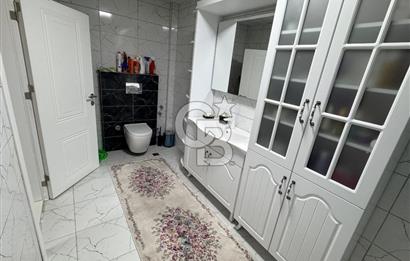 BEYAZEVLER’DE SATILIK 6+2 TRİPLEKS KÖŞE VİLLA
