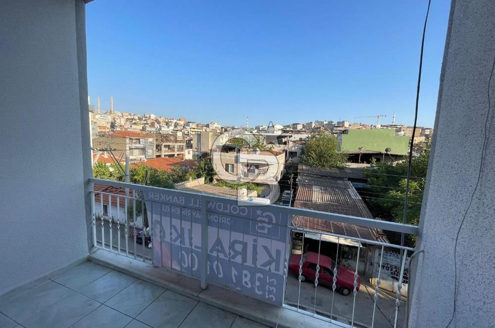 Bayraklı Gümüşpala Merkezde Tadilatlı, 3+1 Kiralık Daire