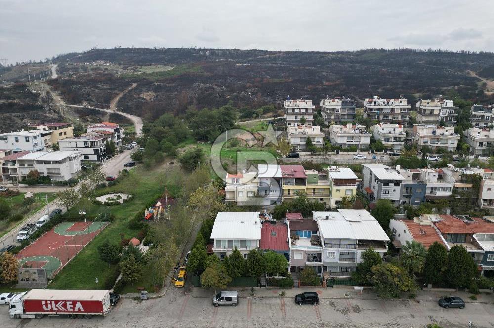 BEYAZEVLER’DE SATILIK 6+2 TRİPLEKS KÖŞE VİLLA
