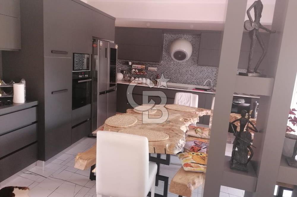 KEMER GÖYNÜK DOĞAYLA İÇİÇE ÖZEL HAVUZLU 4+1 VİLLA