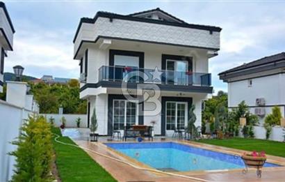 KEMER GÖYNÜK DOĞAYLA İÇİÇE ÖZEL HAVUZLU 4+1 VİLLA