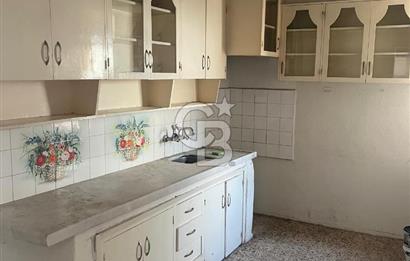 İzmir Çiğli Büyükçiğli'de Yatırımlık Komple Satılık// Kat karşılığı Bina