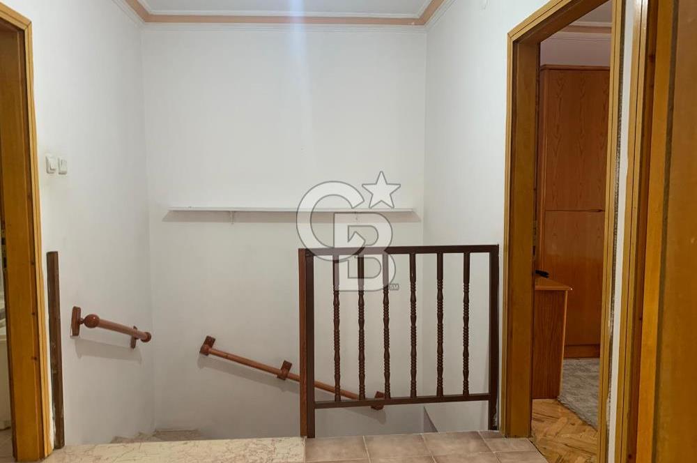 Ankara Keçiören Eğitim ve Araştırma Hastanesi’nin Hemen Yanında Satılık 3+1 Dubleks Daire