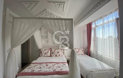 ÇANAKKALE BOZCAADA MERKEZİ KONUMDA 8 ODALI KİRALIK PANSİYON