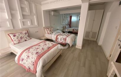 ÇANAKKALE BOZCAADA MERKEZİ KONUMDA 8 ODALI KİRALIK PANSİYON