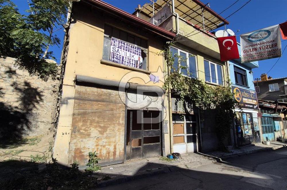BURMALI MAHALLESİNDE SATILIK 2 KATLI AHŞAP DÜKKAN