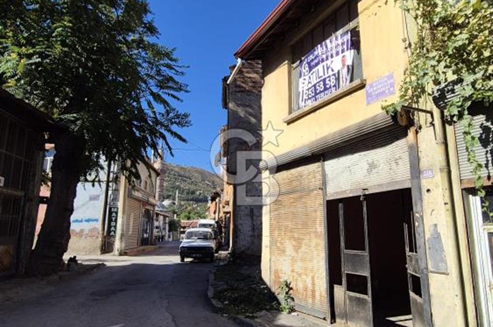 BURMALI MAHALLESİNDE SATILIK 2 KATLI AHŞAP DÜKKAN