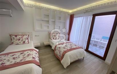 ÇANAKKALE BOZCAADA MERKEZİ KONUMDA 8 ODALI KİRALIK PANSİYON