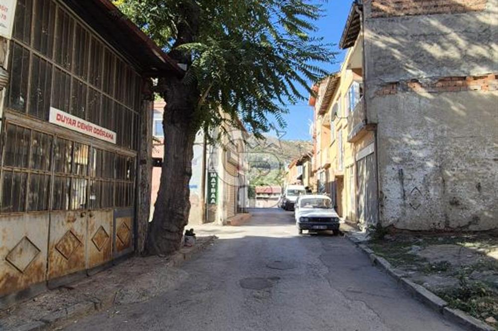 BURMALI MAHALLESİNDE SATILIK 2 KATLI AHŞAP DÜKKAN