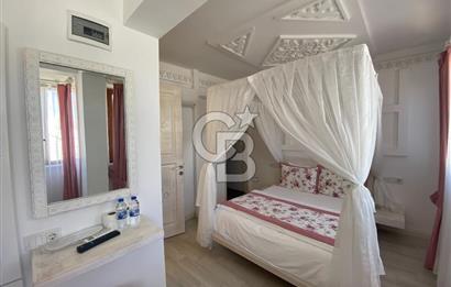 ÇANAKKALE BOZCAADA MERKEZİ KONUMDA 8 ODALI KİRALIK PANSİYON