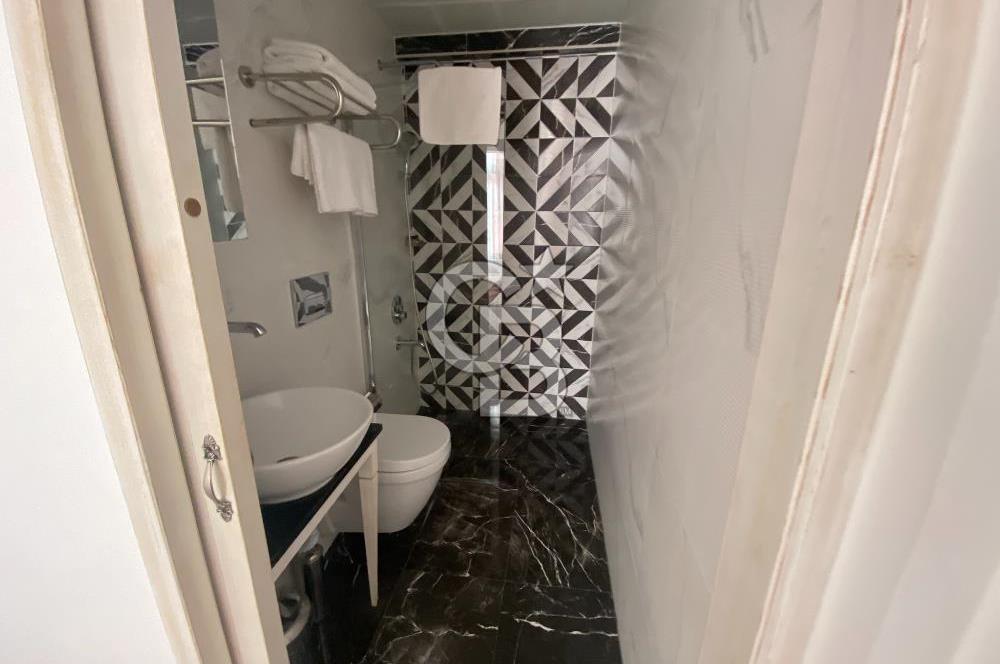 ÇANAKKALE BOZCAADA MERKEZİ KONUMDA 8 ODALI KİRALIK PANSİYON