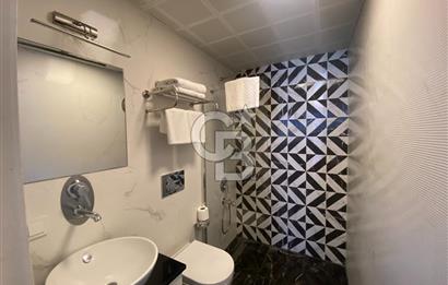 ÇANAKKALE BOZCAADA MERKEZİ KONUMDA 8 ODALI KİRALIK PANSİYON