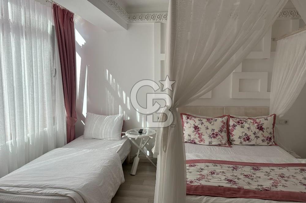 ÇANAKKALE BOZCAADA MERKEZİ KONUMDA 8 ODALI KİRALIK PANSİYON