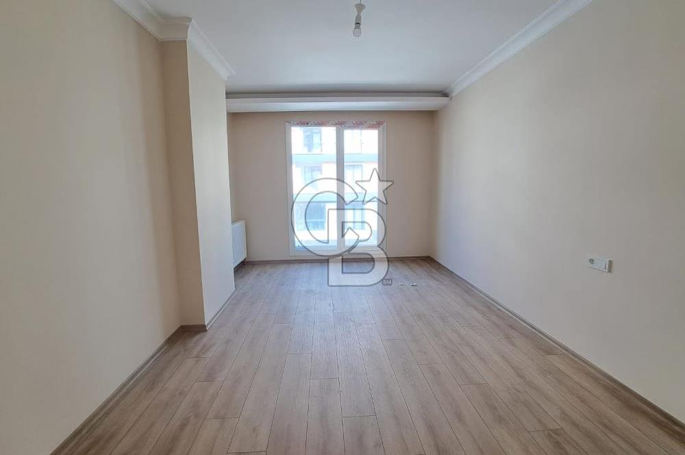 AVCILAR REŞİTPAŞA KONAKLARI CADDE CEPHELİ SATILIK 3+1 DAİRE