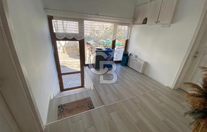 ÇANAKKALE BOZCAADA MERKEZİ KONUMDA 8 ODALI KİRALIK PANSİYON