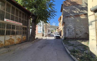 BURMALI MAHALLESİNDE SATILIK 2 KATLI AHŞAP DÜKKAN