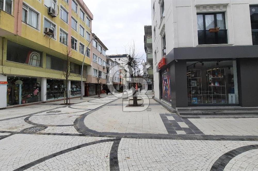 BÜYÜKÇEKMECE DİZDARİYE MAH. E5 KENARINDA 110 MT2 DÜKKAN & MAĞAZA