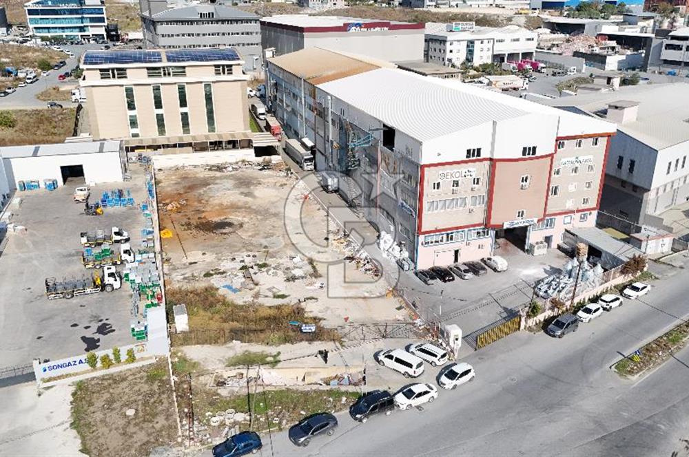 ESENYURT AKÇABURGAZ SANAYİ İMARLI KİRALIK 2638 MT2 ARSA