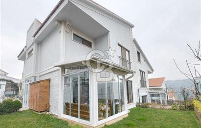 TÜYSÜZLER HAVUZLU SİTE İÇİ SATILIK 6+1 MÜSTAKİL BAHÇELİ VİLLA