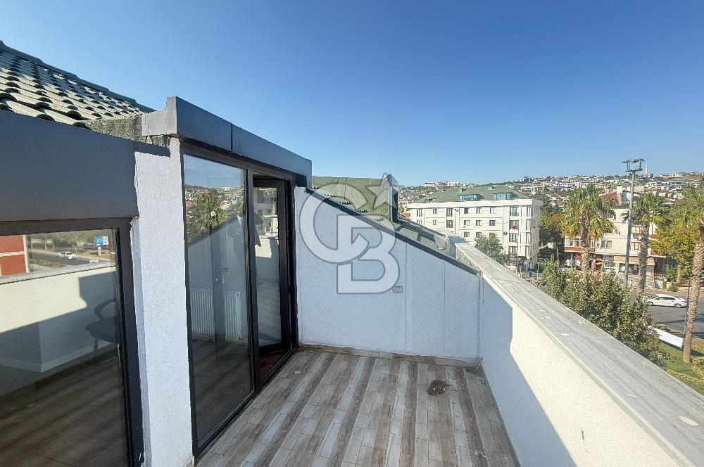 BÜYÜKÇEKMECE PALMİYE MEYDANINDA SATILIK 4+2 DUBLEKS 211 MT2