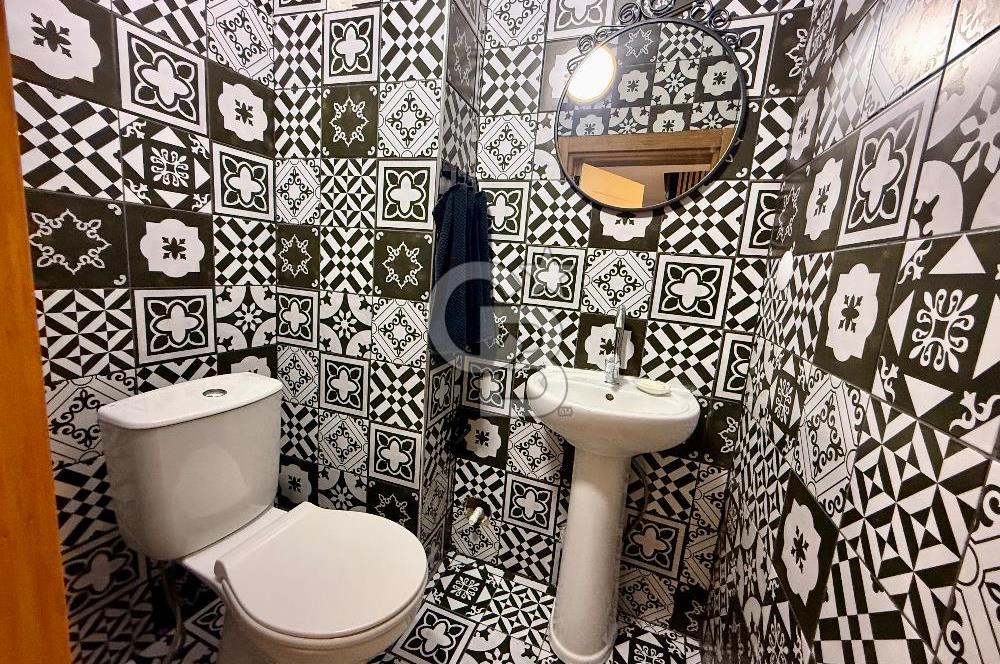 BAHÇEŞEHİR 2. KISIM SATILIK 5+2 TRİPLEKS DAİRE TERASLI