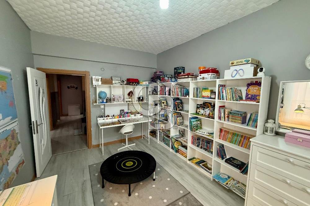 BAHÇEŞEHİR 2. KISIM SATILIK 5+2 TRİPLEKS DAİRE TERASLI