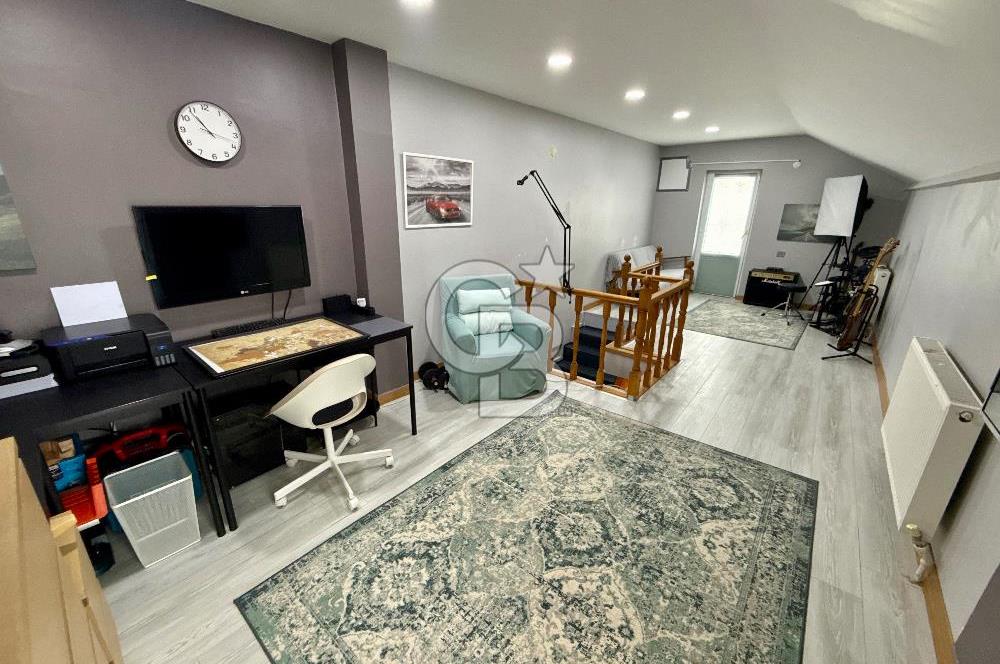 BAHÇEŞEHİR 2. KISIM SATILIK 5+2 TRİPLEKS DAİRE TERASLI