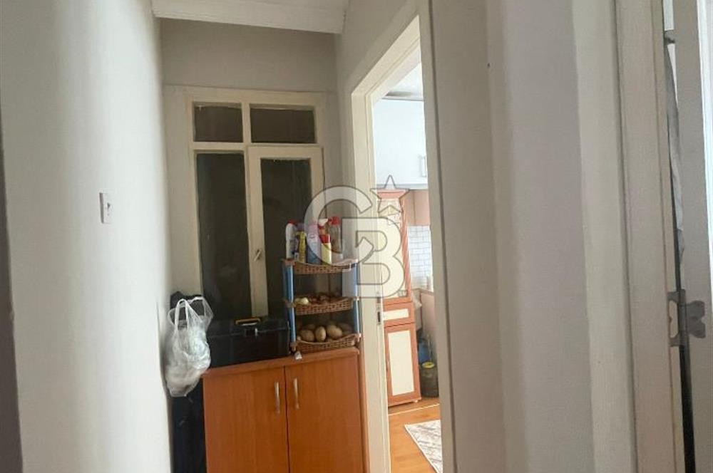 CB YALI DAN BALÇOVA ATA CADDESİ YAKININDA 3+1 SATILIK DAİRE