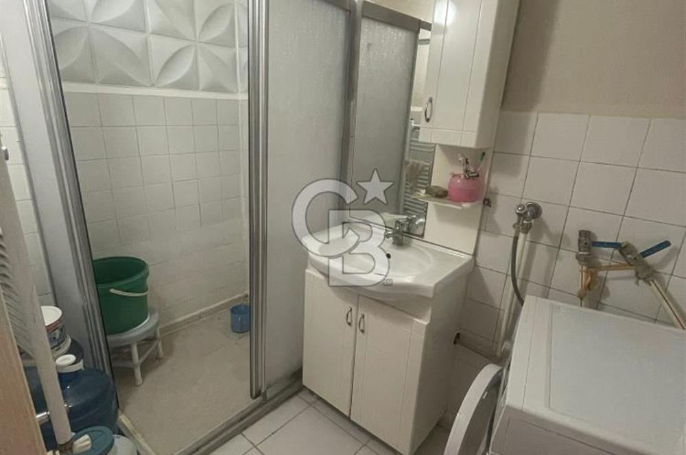 CB YALI DAN BALÇOVA ATA CADDESİ YAKININDA 3+1 SATILIK DAİRE