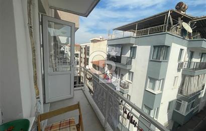 CB YALI DAN BALÇOVA ATA CADDESİ YAKININDA 3+1 SATILIK DAİRE
