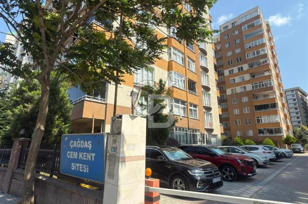 ESENYURT E-5 E YAKIN KİRALIK 3+1 DAİRE 130 MT2