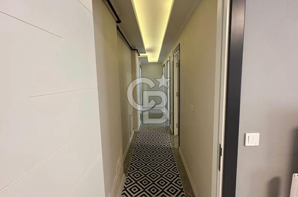 MENEMEN ULUKENT'DE HAVUZLU SİTE İÇERİSİNDE 3+1 SATILIK DAİRE