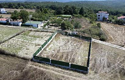 ÇATALCA ÇİFTLİKKÖY MH. SATILIK İMARLI 700 M2 TARLA