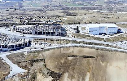 SATILIK BAHÇEŞEHİR 2.KISIM'A SINIR EMSAL 1.90-11 KAT İMARLI ARSA