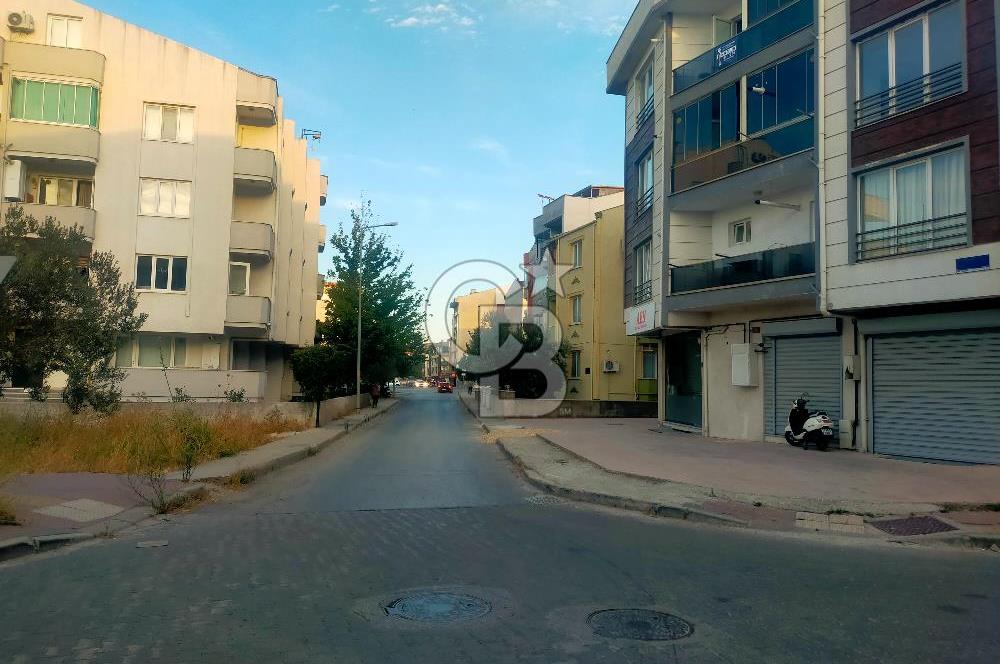 Barbaros da satılık 2+1 acik mutfak daire