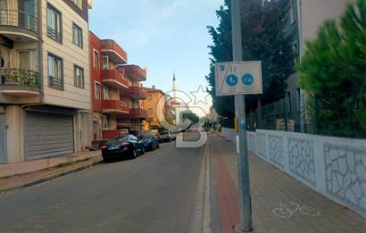Barbaros da satılık 2+1 acik mutfak daire