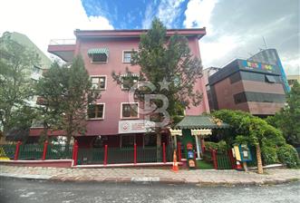 BİRLİK MAHALLES'İNDE SATILIK KOMPLE BİNA 