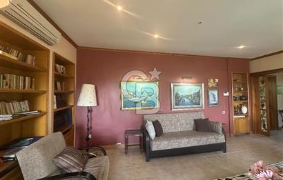 Büyükada da 1579 m2 Havuzlu Çam ve Deniz Manzaralı Satılık 6+1 Villa 