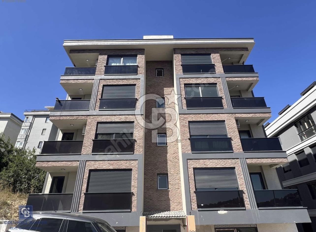 ACIBADEM BARIŞ SOKAK TA SATILIK 3+1