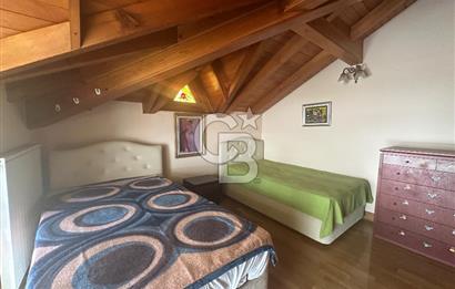 Büyükada da 1579 m2 Havuzlu Çam ve Deniz Manzaralı Satılık 6+1 Villa 