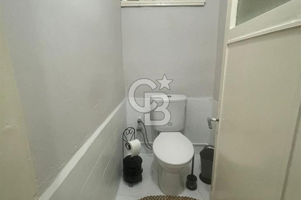 BALÇOVA SEVGİYOLUNDA SATILIK BAHÇELİ  2+1 135 M2 SATILIK DAİRE