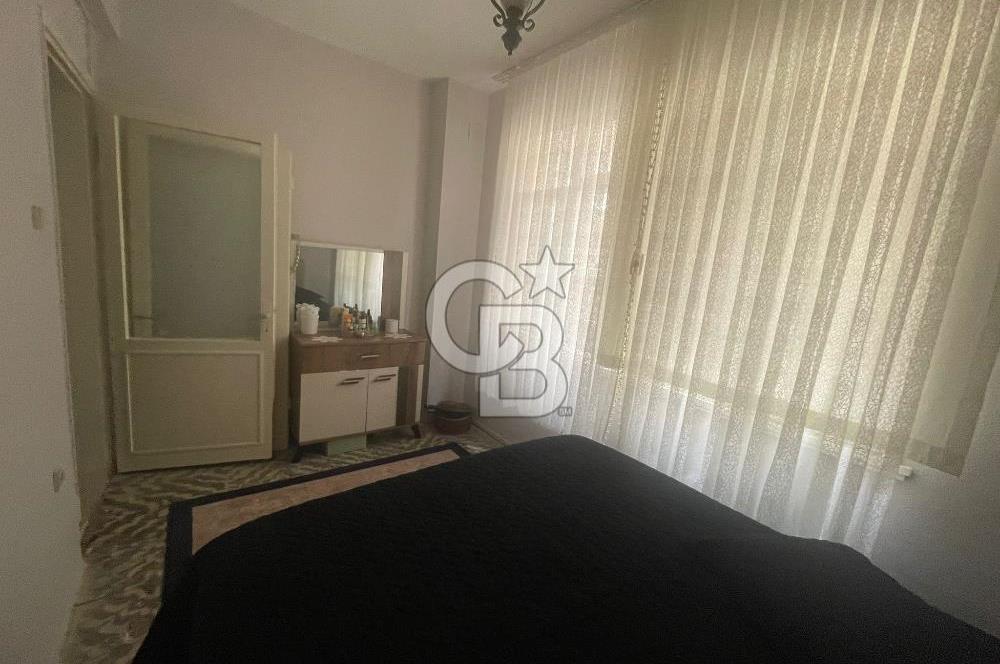 BALÇOVA SEVGİYOLUNDA SATILIK BAHÇELİ  2+1 135 M2 SATILIK DAİRE