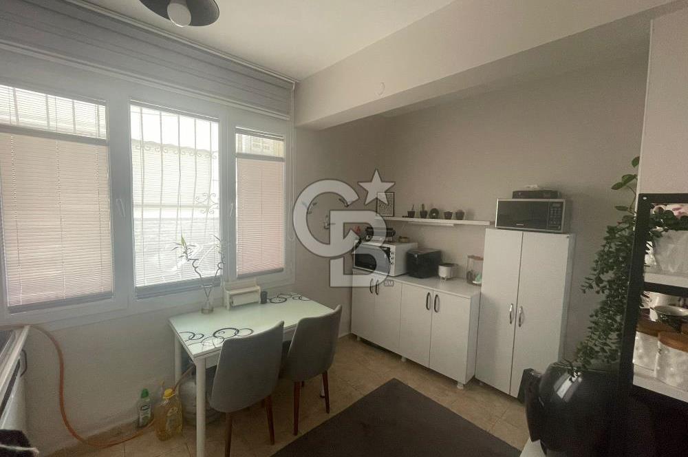 BALÇOVA SEVGİYOLUNDA SATILIK BAHÇELİ  2+1 135 M2 SATILIK DAİRE