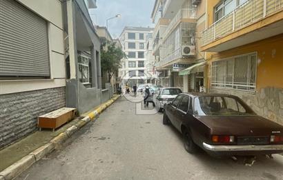 BALÇOVA SEVGİYOLUNDA SATILIK BAHÇELİ  2+1 135 M2 SATILIK DAİRE